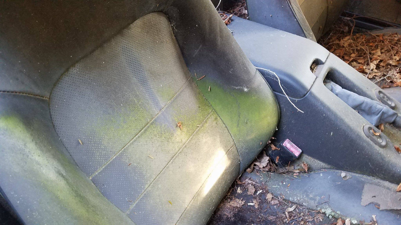 Illustration for article titled Is this 1991 Lotus Elan worth saving?